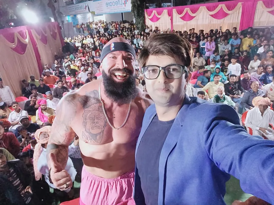 Autographs & Interactions